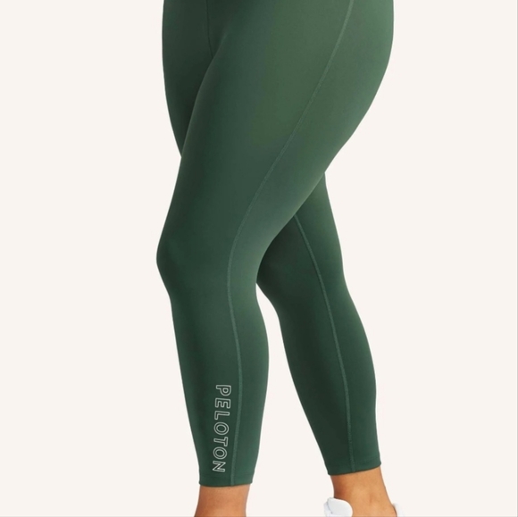 3 pair bundle!! Peloton essential workout legging - Picture 4 of 14